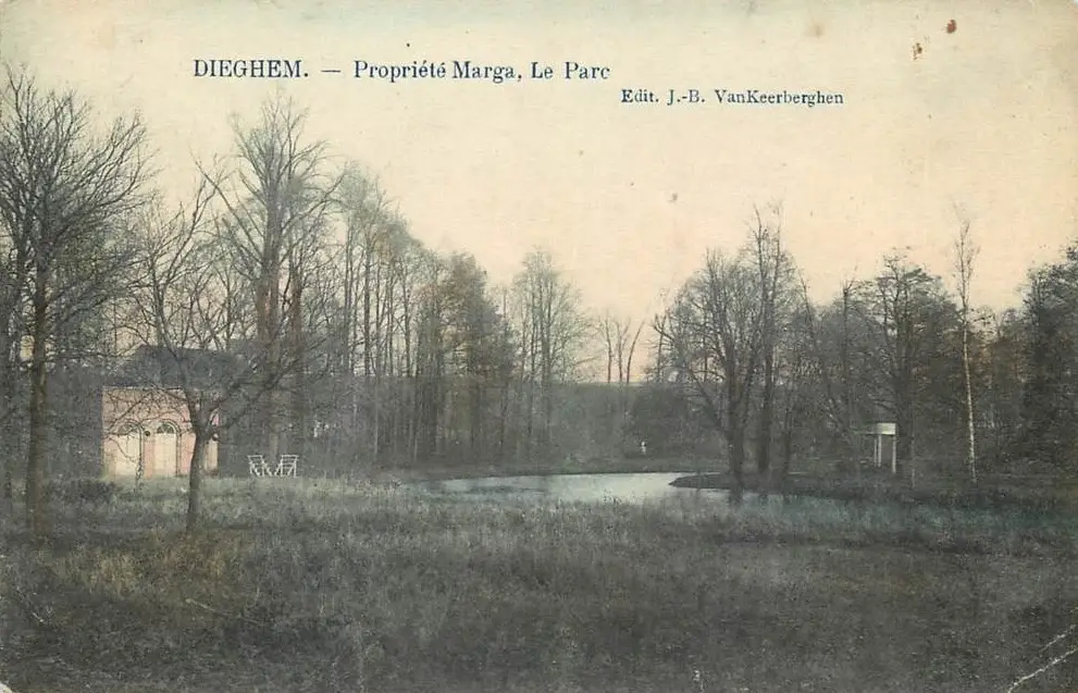 Oude prentkaart van het park van eigendom Marga met de vijver.